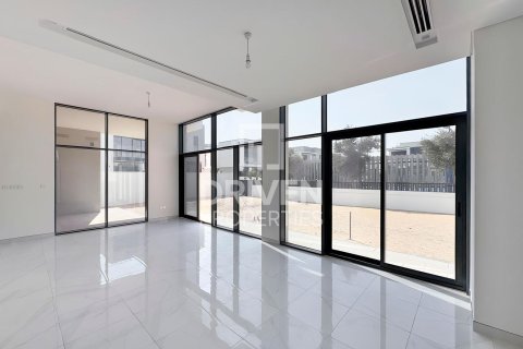 Villa sa Al Furjan, Dubai, UAE 5 silid-tulugan, 413.42 sq.m. № 757118 - larawan 5