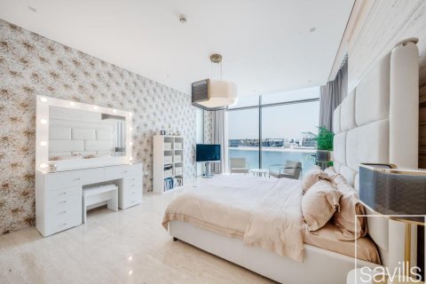 Palm Jumeirah, Dubai, संयुक्त अरब अमीरात में विला, 7 बेडरूम, 2206 वर्ग मीटर, संख्या 646415 - फ़ोटो 20