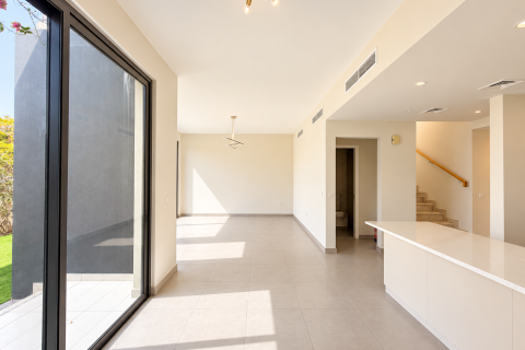 Müüa villa asukohaga Dubai, AÜE: 4 magamistoaga, 202 m² Nr 766137 - pilt 3