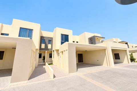 Vila u gradu Dubai, UAE 4 spavaće sobe, 202 m2 Br. 766137
