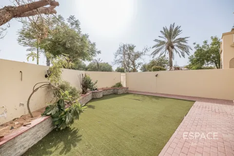 Vila u The Springs, Dubai, UAE 2 spavaćih soba, 167 m2 Br. 650158 - fotografija 15
