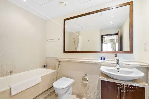 Apartment in Dubai Marina, UAE 1 bedroom, 96 sq.m. № 650162 - photo 8