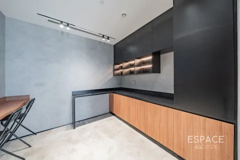 Office in Downtown Dubai (Downtown Burj Dubai), UAE 310 sq.m. № 650159 - photo 6