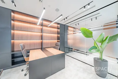 Office in Downtown Dubai (Downtown Burj Dubai), UAE 310 sq.m. № 650159 - photo 12