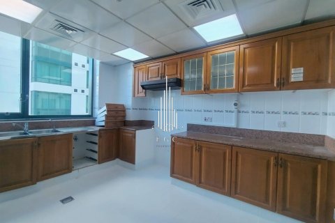 Apartament do wynajęcia w Hamdan Street, Abu Dhabi, ZEA 3 sypialnie, 213.7 mkw., nr 572856 - zdjęcie 7
