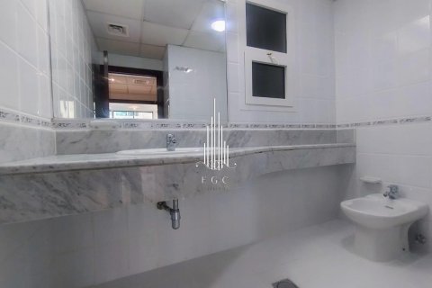 Apartament do wynajęcia w Hamdan Street, Abu Dhabi, ZEA 3 sypialnie, 213.7 mkw., nr 572856 - zdjęcie 13