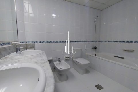 Apartament do wynajęcia w Hamdan Street, Abu Dhabi, ZEA 3 sypialnie, 213.7 mkw., nr 572856 - zdjęcie 11