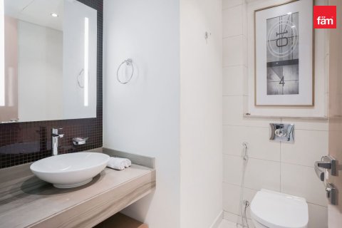 Apartamento en venta en Business Bay, Dubai, EAU 2 dormitorios, 128.9 m2 № 562847 - foto 12