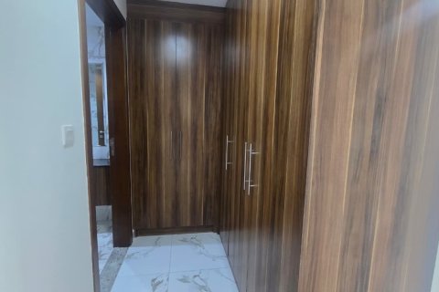 Apartman u Ras Al Khaimah, UAE 1 spavaća soba, 76 m2 Br. 735015 - fotografija 10