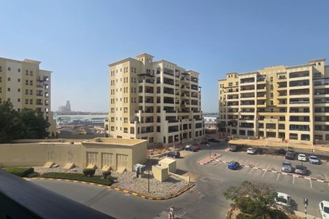 Apartman u Ras Al Khaimah, UAE 1 spavaća soba, 76 m2 Br. 735015 - fotografija 14