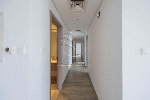 Byt na Yas Island, Abu Dhabi, SAE 3 ložnice, 130 m² Č.: 615736 - fotografie 4