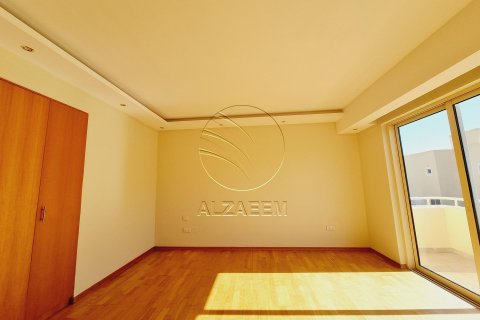Müüa villa asukohaga Al Raha Gardens, Abu Dhabi, AÜE: 4 magamistoaga, 401 m² Nr 615535 - pilt 15