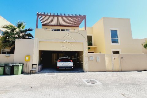 Müüa villa asukohaga Al Raha Gardens, Abu Dhabi, AÜE: 4 magamistoaga, 401 m² Nr 615535 - pilt 1