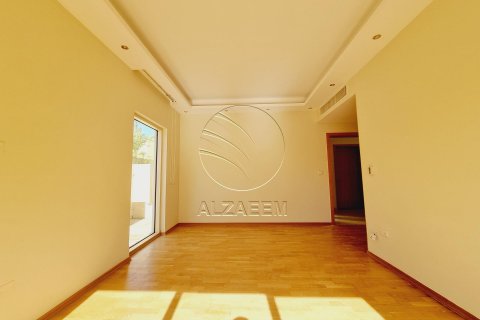 Müüa villa asukohaga Al Raha Gardens, Abu Dhabi, AÜE: 4 magamistoaga, 401 m² Nr 615535 - pilt 3