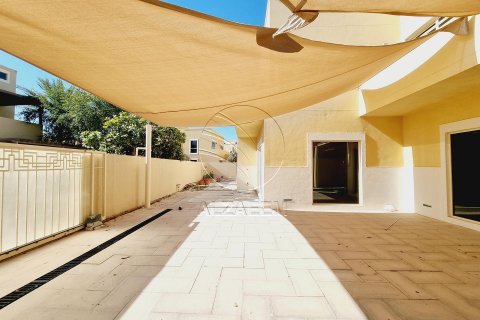 Müüa villa asukohaga Al Raha Gardens, Abu Dhabi, AÜE: 4 magamistoaga, 401 m² Nr 615535 - pilt 21