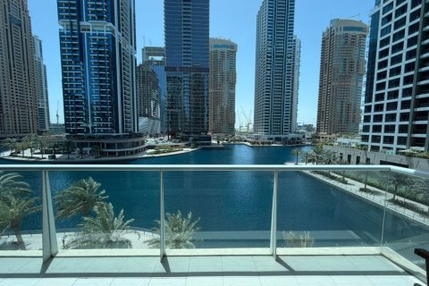 Apartmen di Jumeirah Lake Towers, Dubai, UAE 1 bilik tidur, 125 meter persegi № 712518 - foto 9