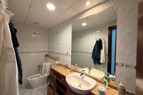 Apartmen di Jumeirah Lake Towers, Dubai, UAE 1 bilik tidur, 125 meter persegi № 712518 - foto 7