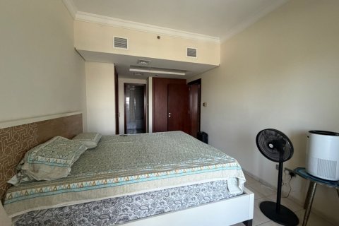 Apartmen di Jumeirah Lake Towers, Dubai, UAE 1 bilik tidur, 125 meter persegi № 712518 - foto 3