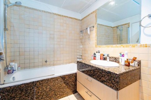 Apartemen di Jumeirah Beach Residence, Dubai, UEA 3 kamar tidur, 176 m2 nomor 712516 - foto 12