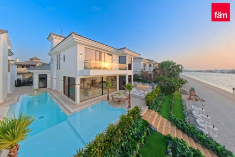 Vilë në Palm Jumeirah, Dubai, Emiratet e Bashkuara Arabe 5 dhoma gjumi, 622.4 m2. № 614179 - Foto 22