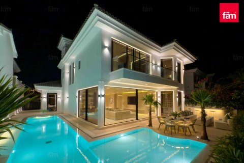 Vilë në Palm Jumeirah, Dubai, Emiratet e Bashkuara Arabe 5 dhoma gjumi, 622.4 m2. № 614179 - Foto 23