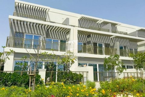 Řadový dům v DAMAC Hills (Akoya by DAMAC), Dubai, SAE 4 ložnice, 218 m² Č.: 593054 - fotografie 1