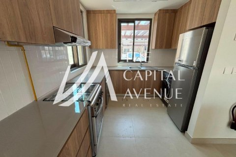 Stadthaus zur Miete in Khalifa City, Abu Dhabi, VAE 3 Schlafzimmer, 236.44 m2 Nr. 764487 - Foto 4