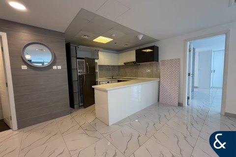 Lägenhet till försäljning i Dubai Marina, Dubai, UAE 1 sovrum, 156 kvm Nr. 666876 - fotografi 3