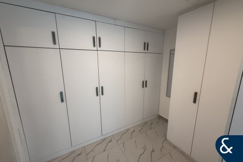 Lägenhet till försäljning i Dubai Marina, Dubai, UAE 1 sovrum, 156 kvm Nr. 666876 - fotografi 13