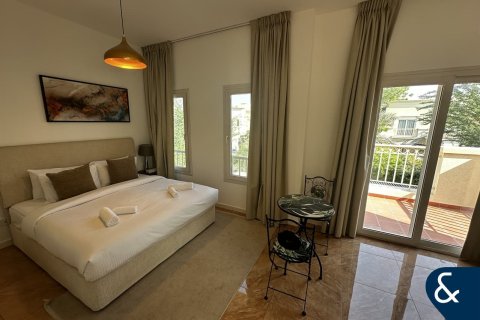 Villa The Springs, Dubaijā, AAE 2 istabas, 167 m2 Nr. 666877 - attēls 3