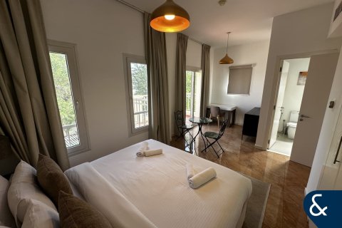 Villa The Springs, Dubaijā, AAE 2 istabas, 167 m2 Nr. 666877 - attēls 10