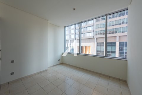 Снять в аренду квартиру в DIFC, Дубай, ОАЭ 2 спальни, 158м2, № 677121 - фото 4