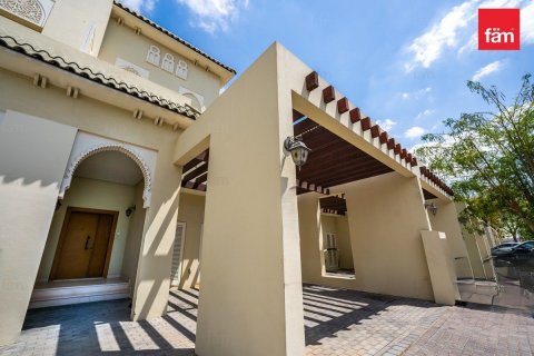 Shtëpi në qytet në Al Furjan, Dubai, Emiratet e Bashkuara Arabe 3 dhoma gjumi, 224 m2. № 580818 - Foto 1