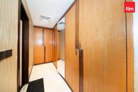 Apartment til salg i Dubai Marina, Dubai, UAE 3 soveværelser, 330.1 kvm № 701393 - foto 10