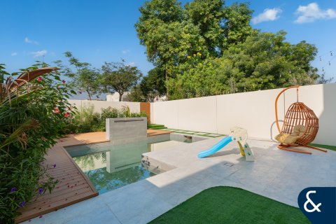 Vilë në The Springs, Dubai, Emiratet e Bashkuara Arabe 3 dhoma gjumi, 255 m2. № 667276 - Foto 23