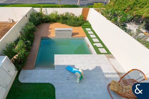 Vilë në The Springs, Dubai, Emiratet e Bashkuara Arabe 3 dhoma gjumi, 255 m2. № 667276 - Foto 16