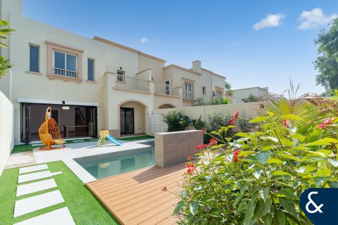 Vilë në The Springs, Dubai, Emiratet e Bashkuara Arabe 3 dhoma gjumi, 255 m2. № 667276 - Foto 24