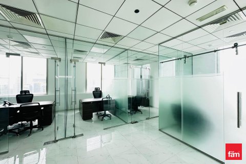 Зняти в оренду офіс в Бизнес-Бэй, Дубай, ОАЕ 107.6м2, № 719500 - фото 4