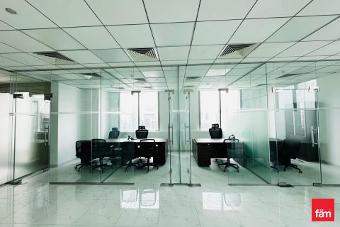 Зняти в оренду офіс в Бизнес-Бэй, Дубай, ОАЕ 107.6м2, № 719500 - фото 3