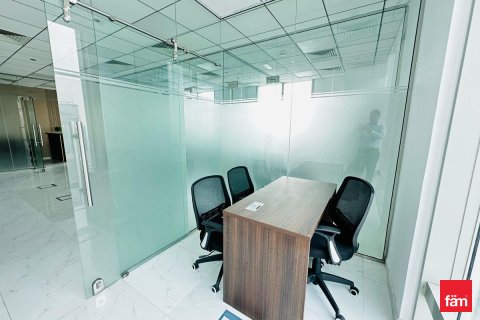 Зняти в оренду офіс в Бизнес-Бэй, Дубай, ОАЕ 107.6м2, № 719500 - фото 10