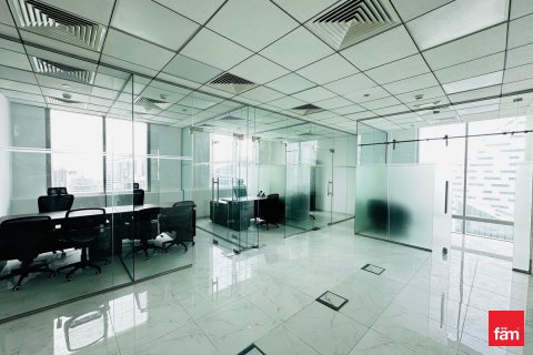 Kancelária v Business Bay, Dubai, SAE 107.6 m2 č. 719500