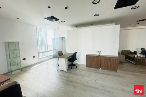 Зняти в оренду офіс в Бизнес-Бэй, Дубай, ОАЕ 107.6м2, № 719498 - фото 11