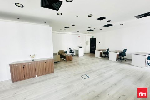 Зняти в оренду офіс в Бизнес-Бэй, Дубай, ОАЕ 107.6м2, № 719498 - фото 10
