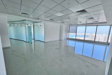 Office in Al Reem Island, Abu Dhabi, UAE 320 sq.m. № 594251 - photo 14