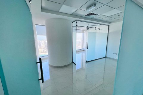 Office in Al Reem Island, Abu Dhabi, UAE 320 sq.m. № 594251 - photo 16