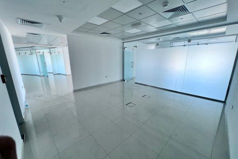 Office in Al Reem Island, Abu Dhabi, UAE 320 sq.m. № 594251 - photo 19
