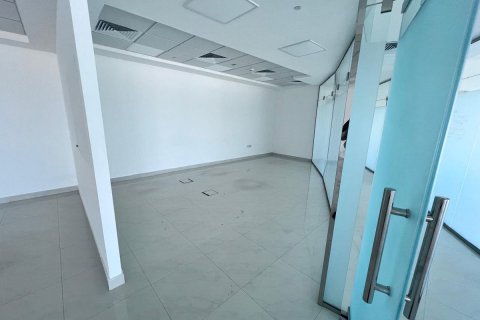 Office in Al Reem Island, Abu Dhabi, UAE 320 sq.m. № 594251 - photo 12