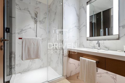 Lägenhet uthyres i Downtown Dubai (Downtown Burj Dubai), Dubai, UAE 2 sovrum, 110 kvm Nr. 654983 - fotografi 11