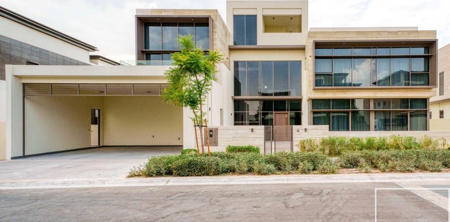 Dubai Hills Estate、Dubai、UAEにあるヴィラ 6ベッドルーム、1173 m2 No680745