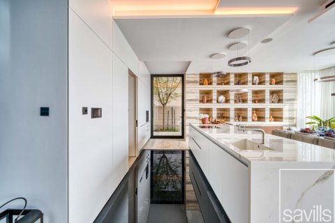 Vilë në Palm Jumeirah, Dubai, Emiratet e Bashkuara Arabe 6 dhoma gjumi, 712 m2. № 680747 - Foto 17